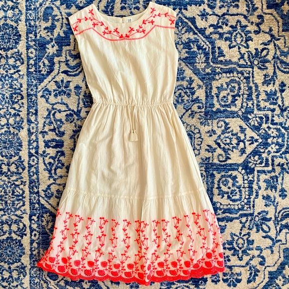 GAP Other - Gap Kids Embroidered Sleeveless Dress